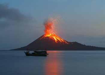 Pulau-Tercantik-di-Lampung