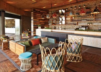 Bar-Rooftop-Di-Jakarta
