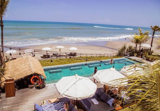 Beach-Club-Bali