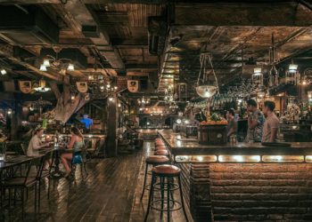 Night-Klub-di-Bali
