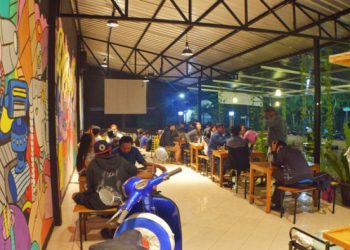 Cafe-di-Madiun