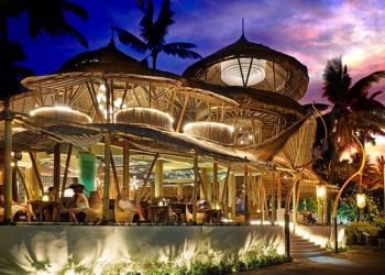 Beach-Club-Fasilitas-Terlengkap