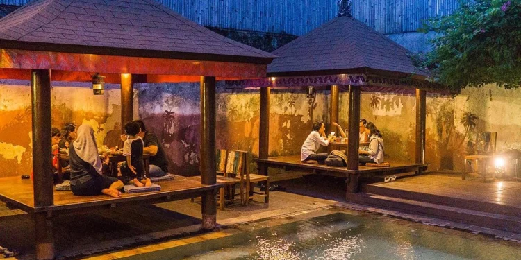 Restoran-Lesehan-di-Jakarta