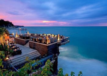 Bar-Populer-Di-Bali