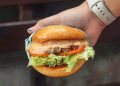 Rekomendasi Tempat Makan Burger di Surabaya