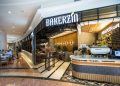 Sensasi Makan Croissant Raksasa Di Bakerzin